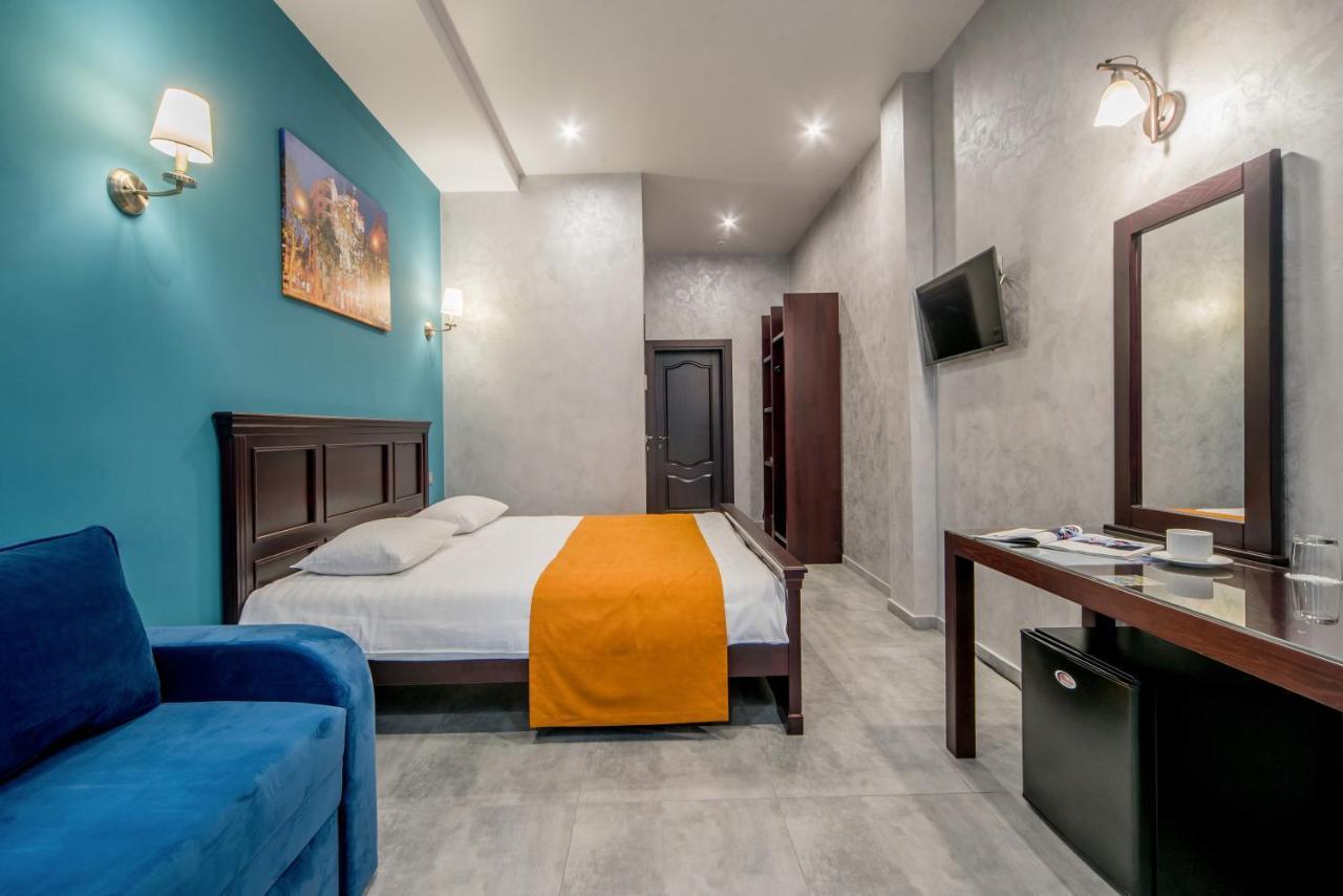 Gaudi Stylish Hotel Odessa Buitenkant foto