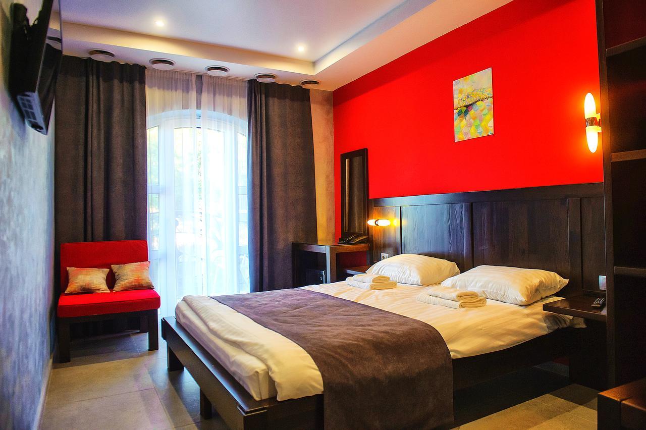 Gaudi Stylish Hotel Odessa Buitenkant foto